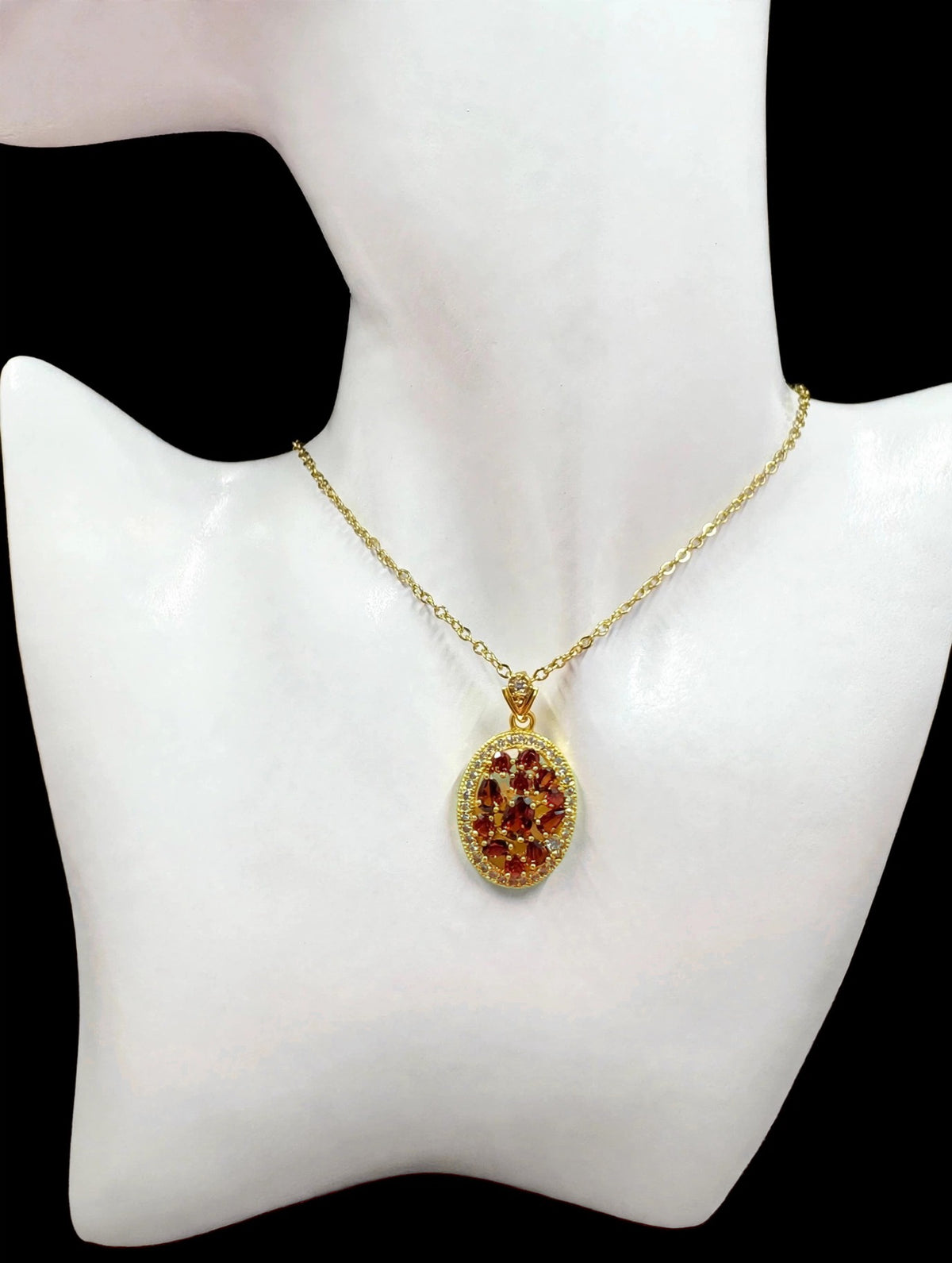 Royal Amber Pendant Necklace