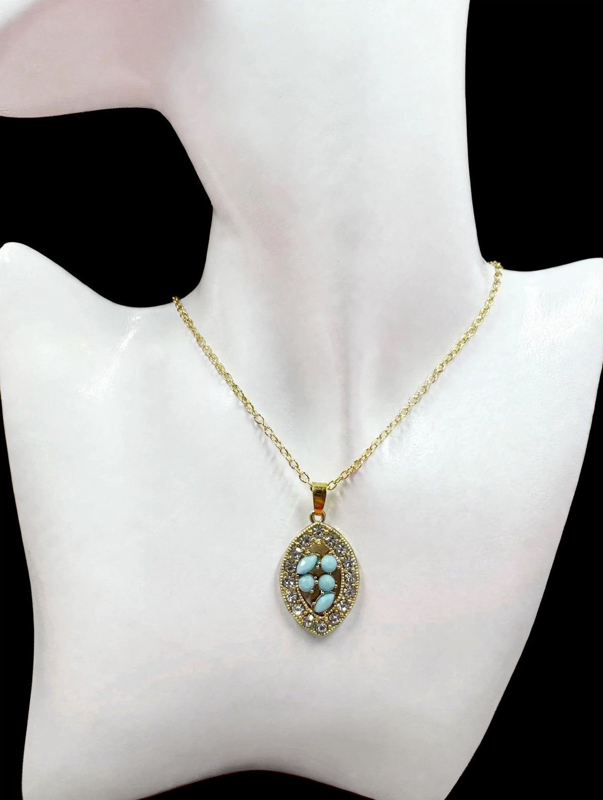 Turquoise Oval Necklace